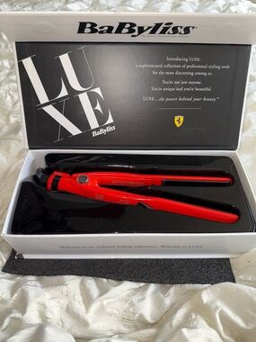 BaByliss Red Luxe Professional Hair Straightener